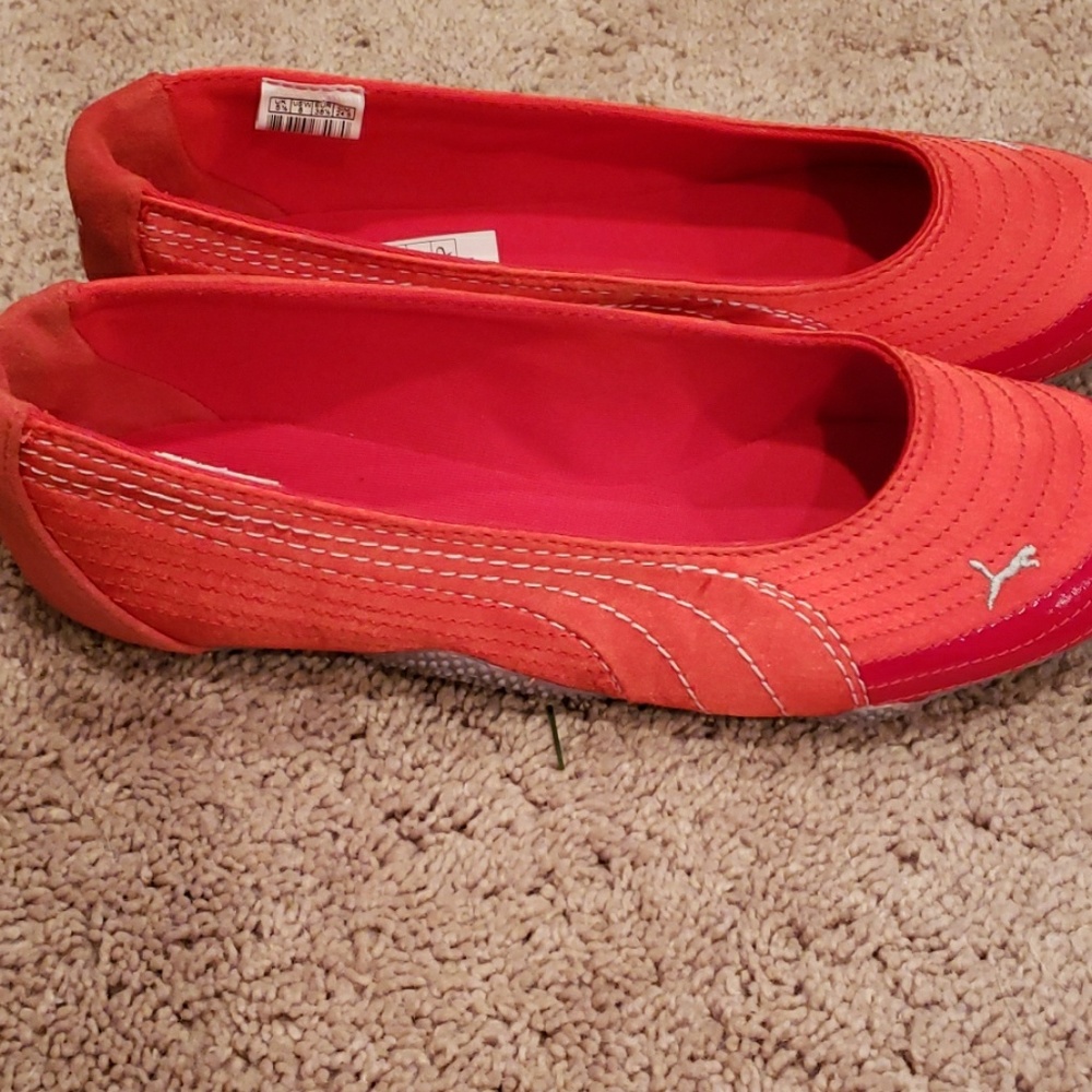 Puma red ballet slides size 8 womans